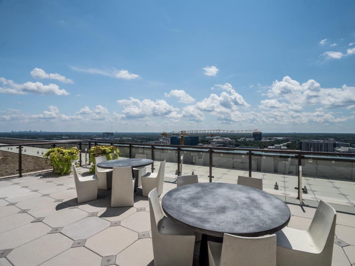 Global Luxury Suites At Reston Town Center Exterior photo